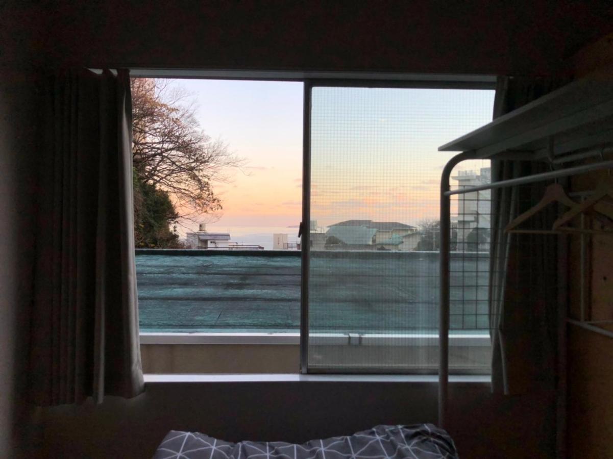 Artbar & Guesthouse Ennova Atami  Zewnętrze zdjęcie